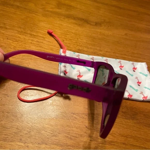 NWOT Goodr OG Sunglasses - Gardening with a Kraken - Picture 6 of 8